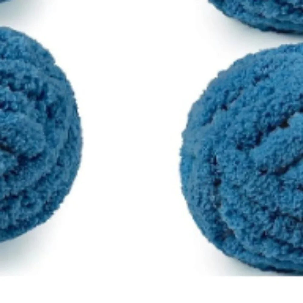 Handmade Ultra Soft Chenille Chunky Knit Throw - Picture 12 of 12